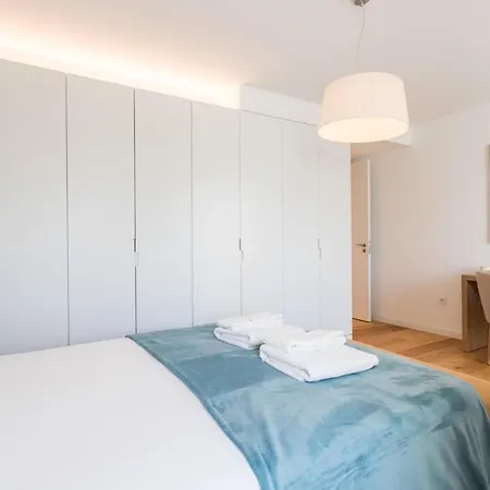 Apartman Flh Chiado Bright *